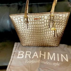 Midsize Asher Bag in excellent condition.    $195.